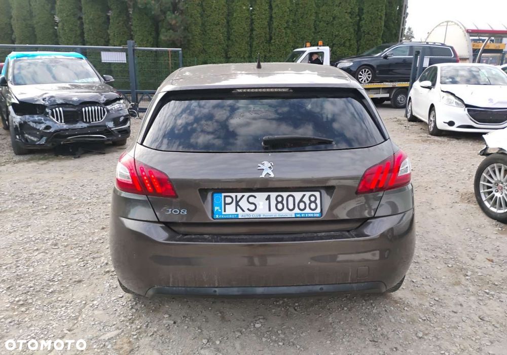 Peugeot 308 - 21