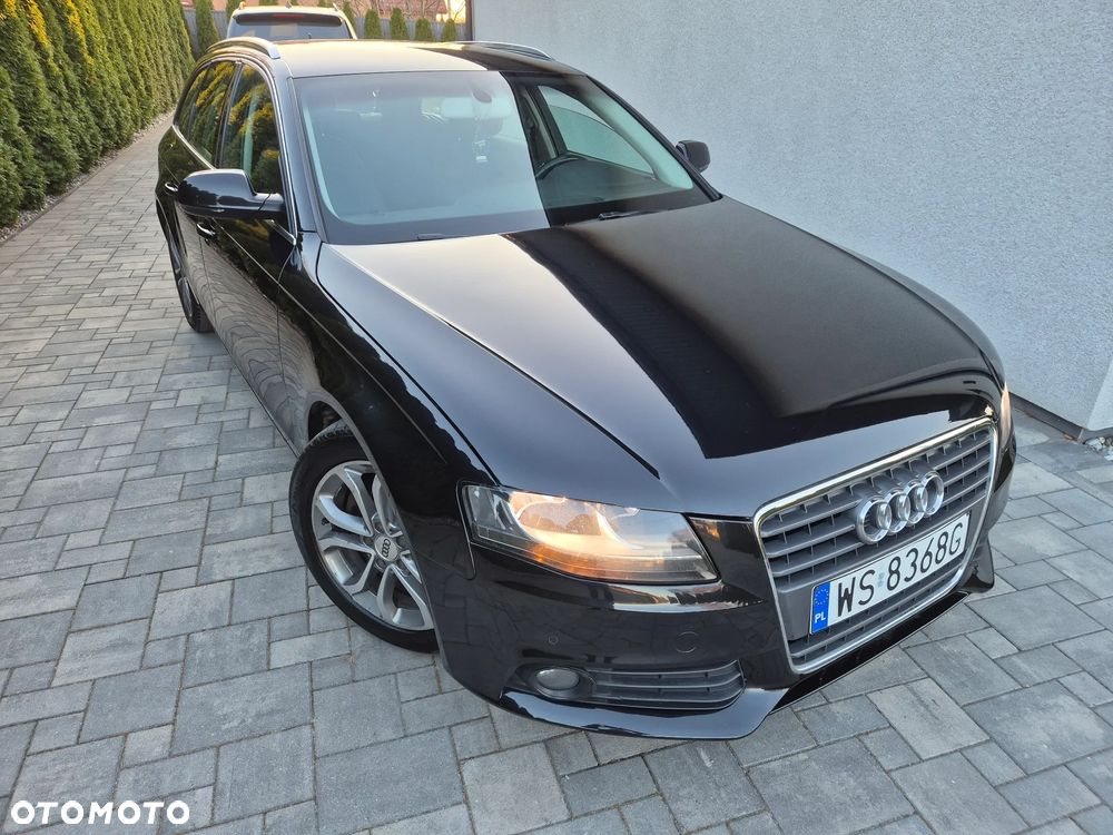 Audi A4 Avant - 1