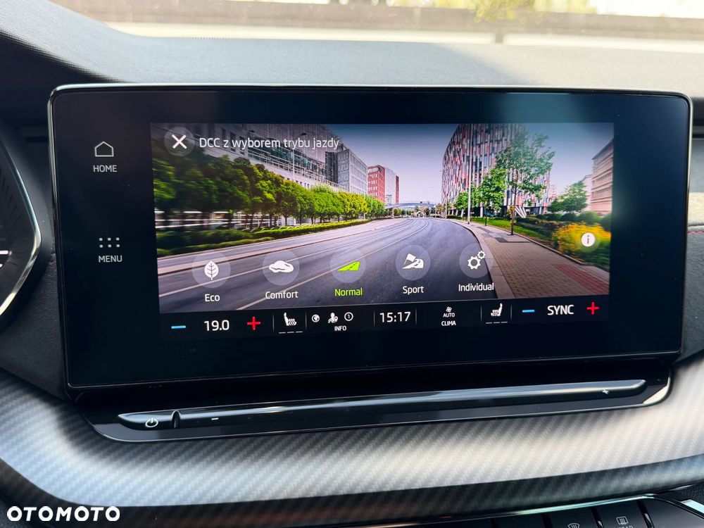 Skoda Octavia 2.0 TSI RS Challenge 245 DSG - 31