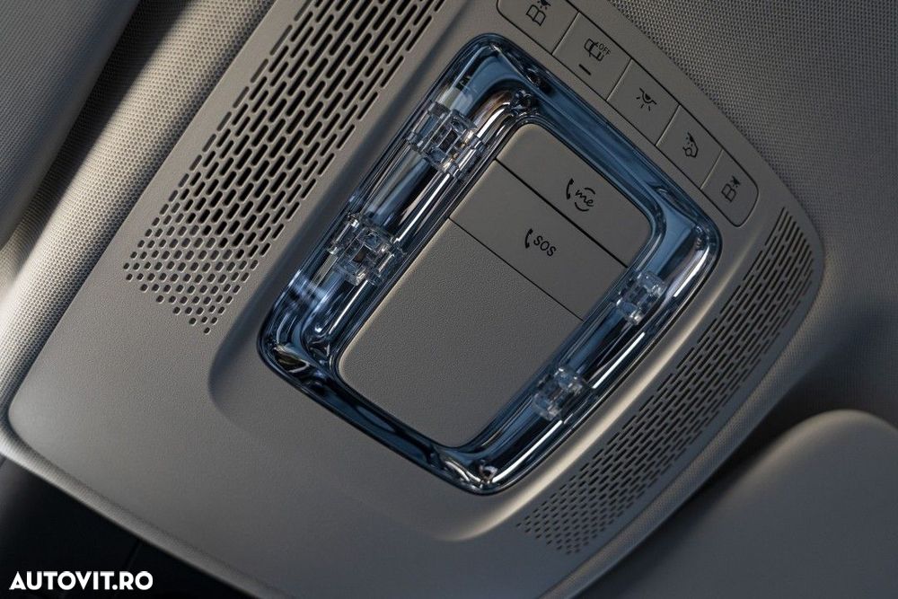 Mercedes-Benz EQA - 32