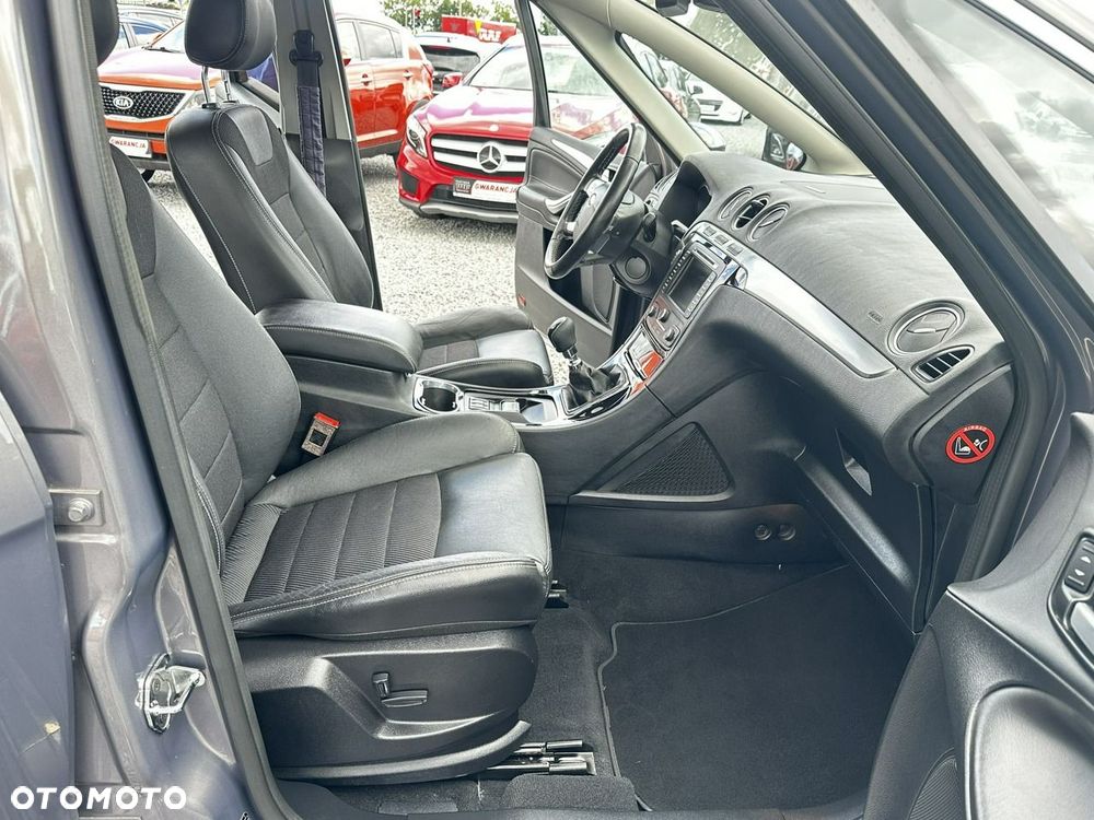 Ford S-Max - 7