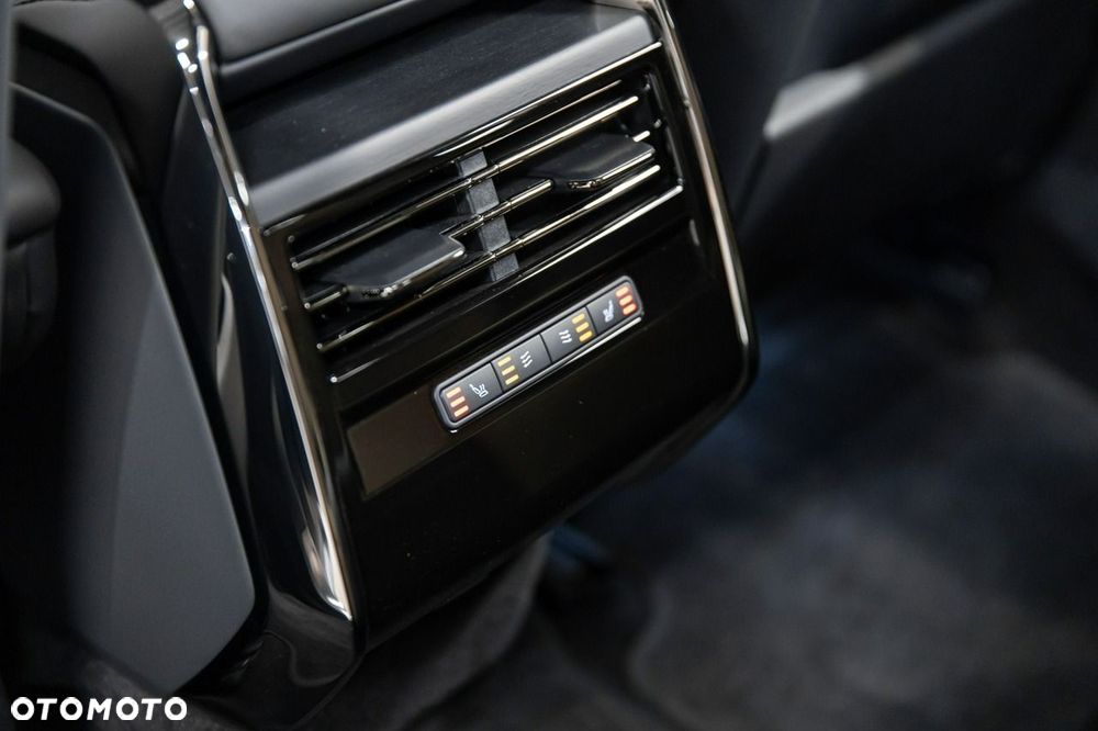 Land Rover Range Rover Sport - 28