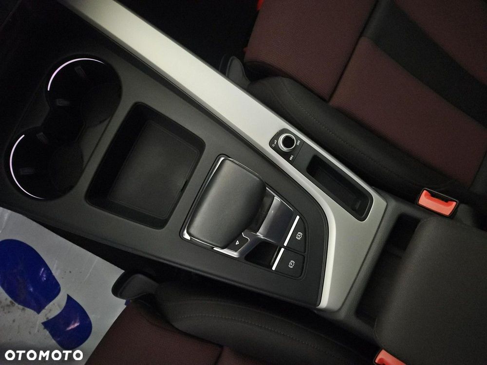 Audi A4 - 18