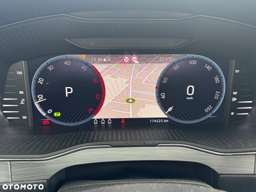 Skoda Superb 2.0 TDI DSG Ambition - 12