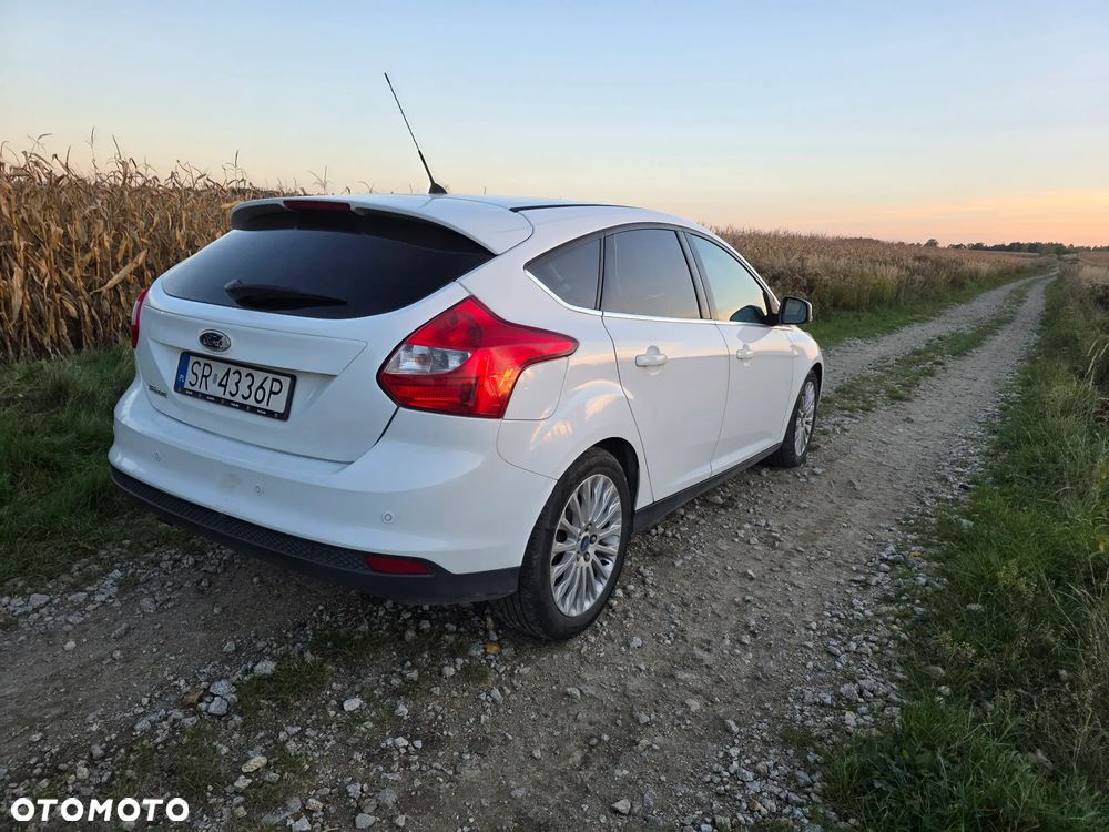 Ford Focus Turnier 1.6 TDCi DPF Start-Stopp-System Titanium - 6