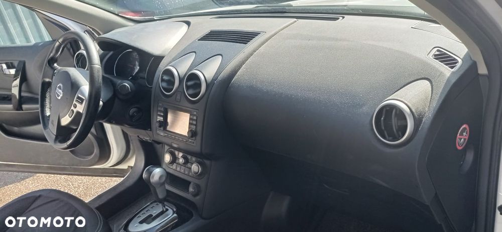 Nissan Qashqai 2.0 I-Way CVT - 9