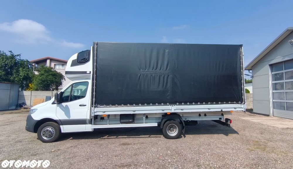 Mercedes-Benz SPRINTER 12EP DRZWI TYŁ 5,5M BLIZNIAK WYS. RAMPOWA SALON PL BEZWYPADKOWY FV23% ZADBANY SERWIS ASO 317 517 DO 3,5T DMC - 9