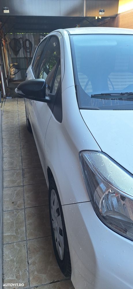 Toyota Yaris 1.3 VVT-i Luna - 7