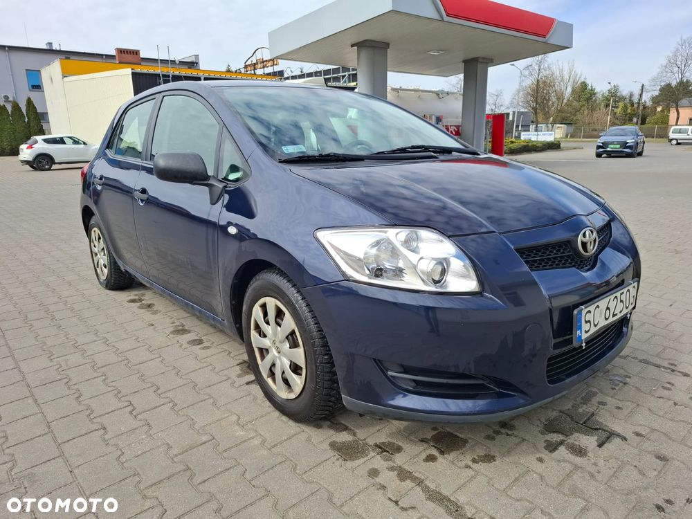 Toyota Auris 1.4 D-4D Terra - 19