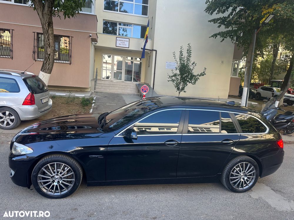 BMW Seria 5 525d Aut. Luxury Line - 3