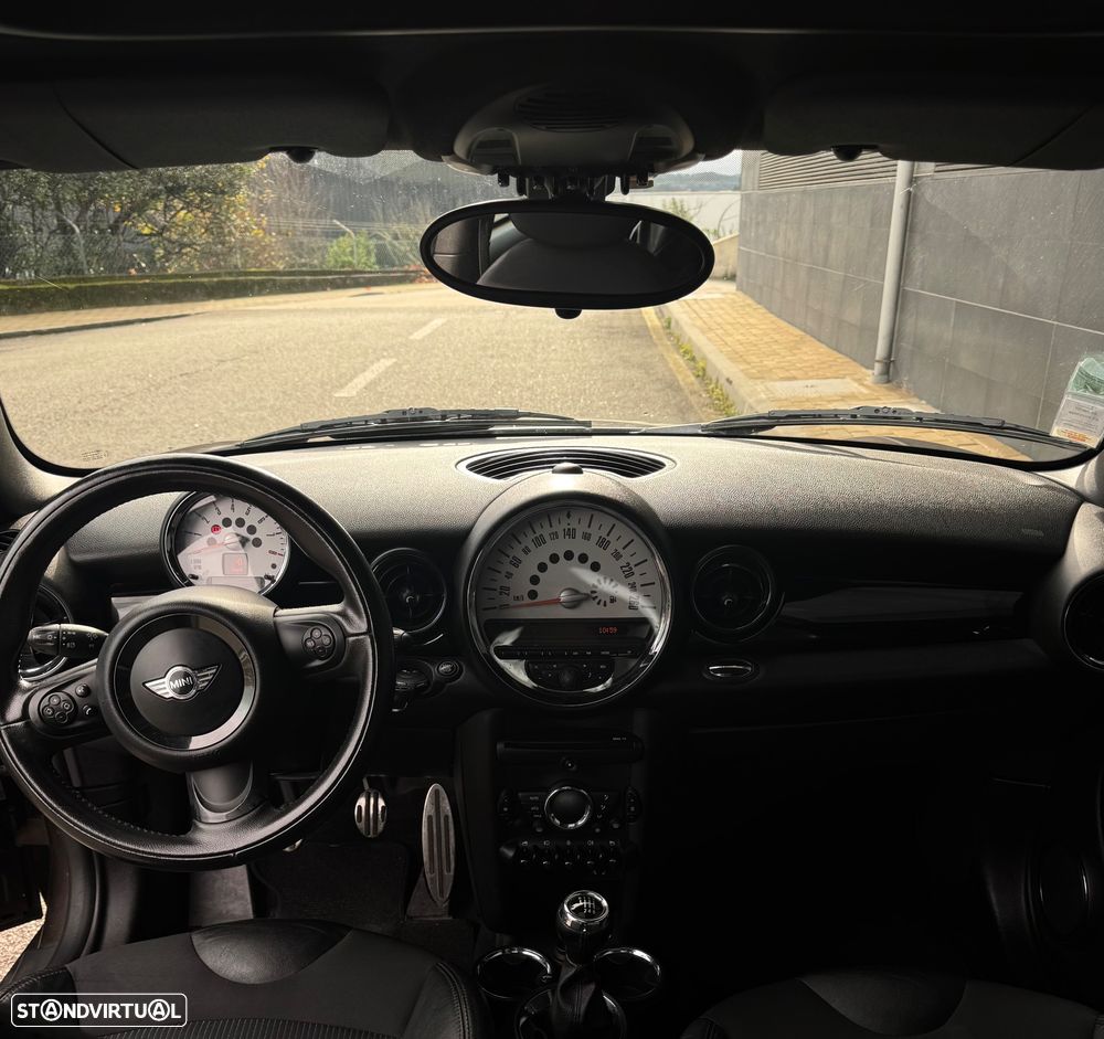 MINI 3 Portas Cooper S - 11