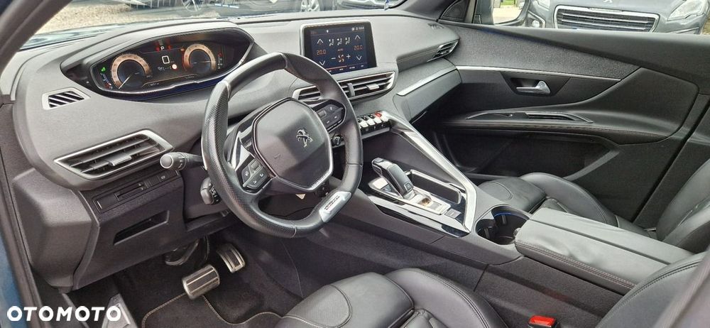 Peugeot 5008 - 19