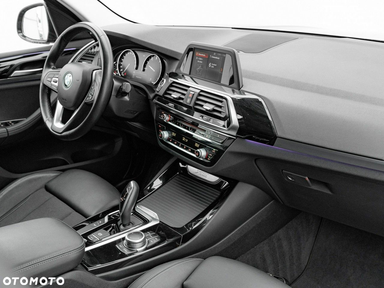 BMW X3 xDrive20i xLine - 37