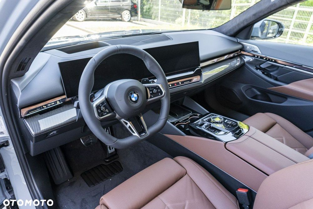 BMW Seria 5 - 10