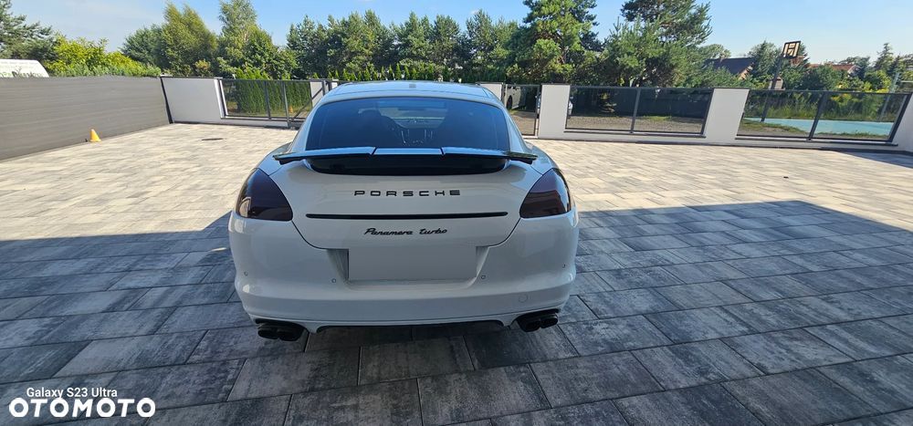 Porsche Panamera Turbo - 7
