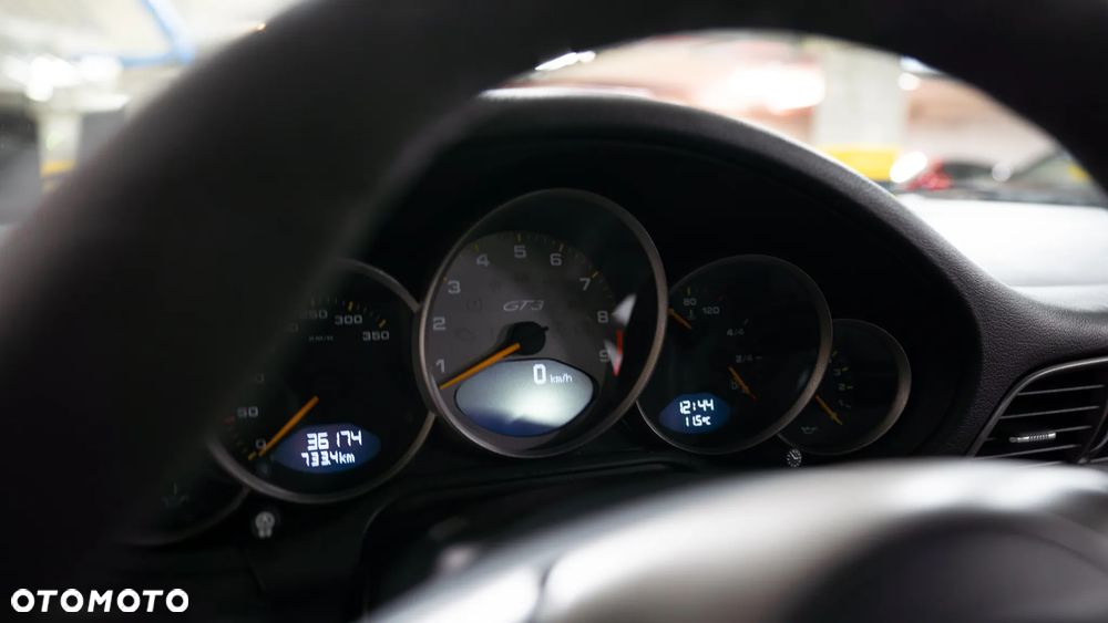Porsche 911 GT3 - 27