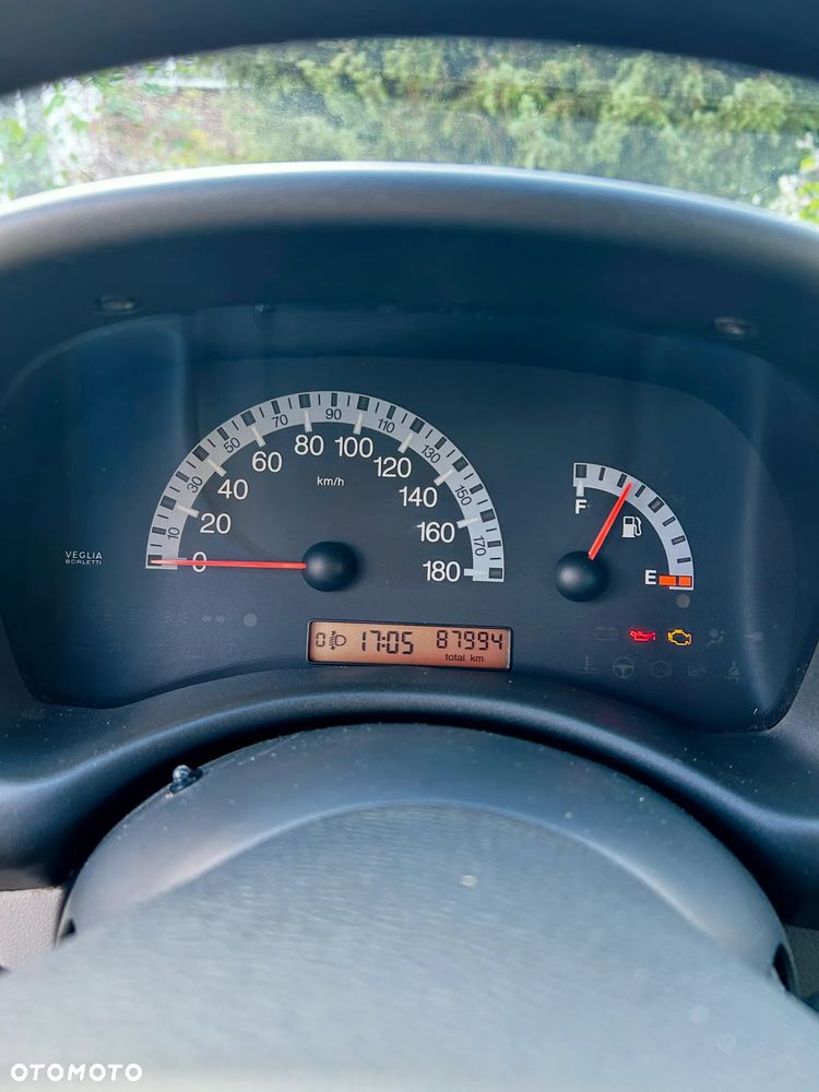 Fiat Punto 1.2 8V Actual - 15
