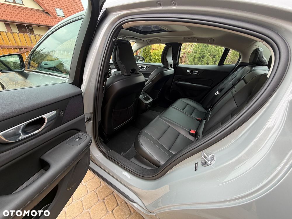 Audi A4 Limousine - 18