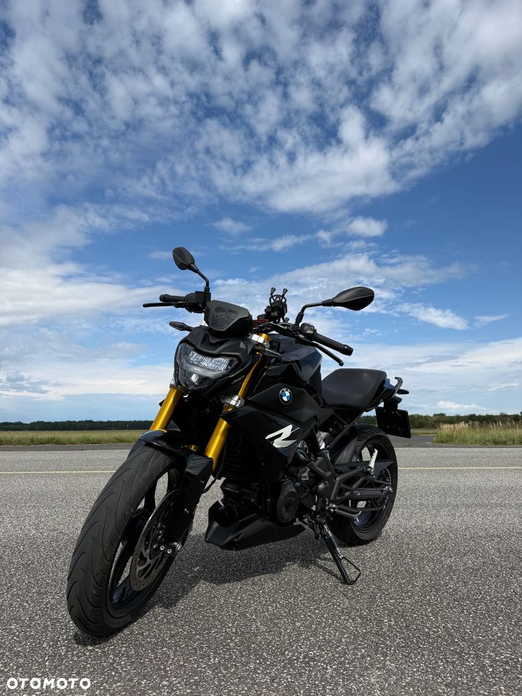 BMW G - 2