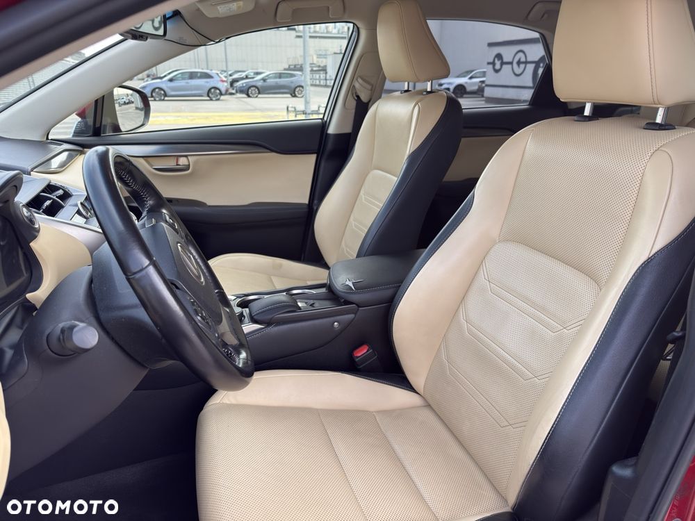 Lexus NX 300h Comfort AWD - 8