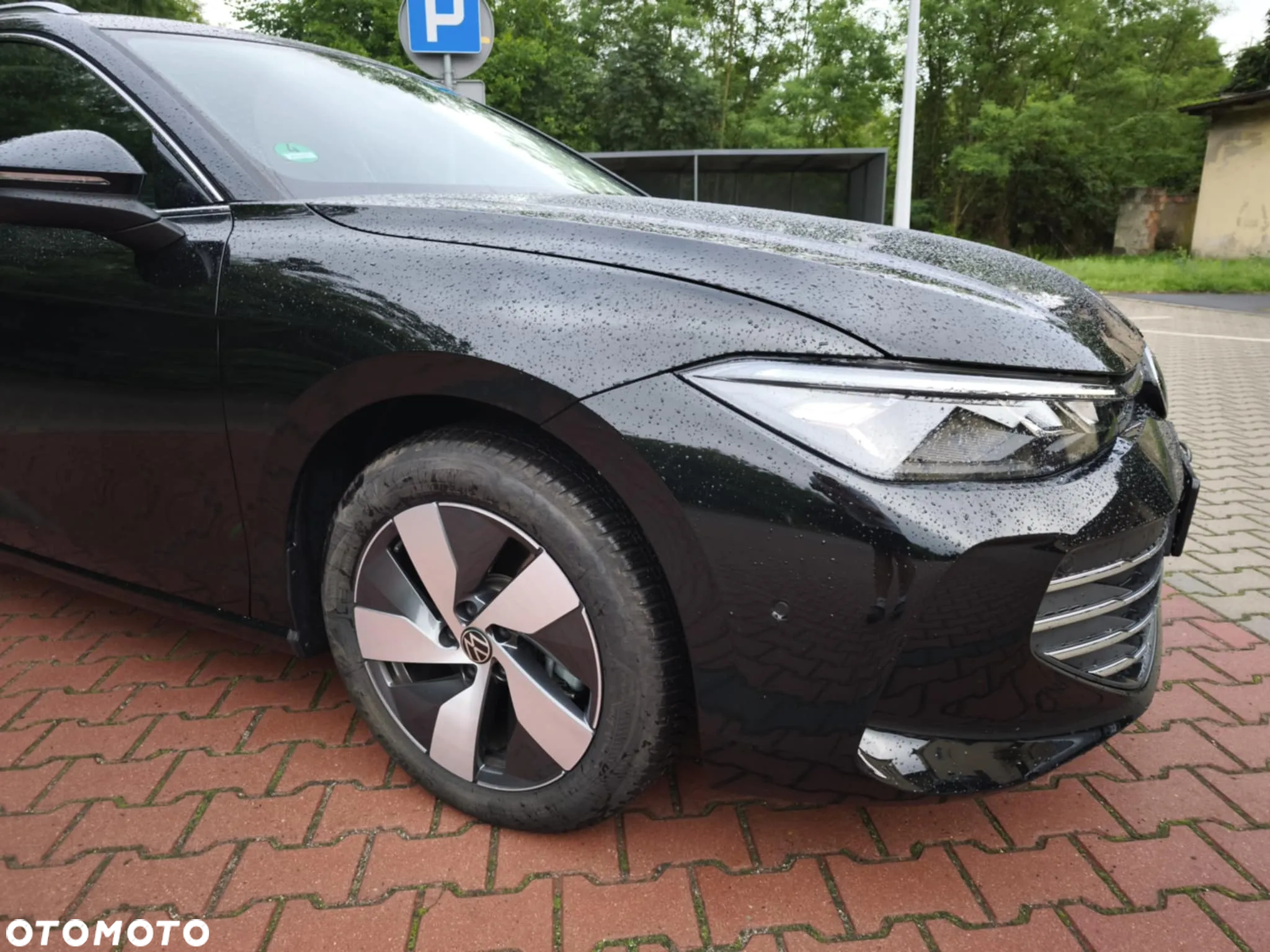 Volkswagen Passat 2.0 TDI SCR Business DSG - 14