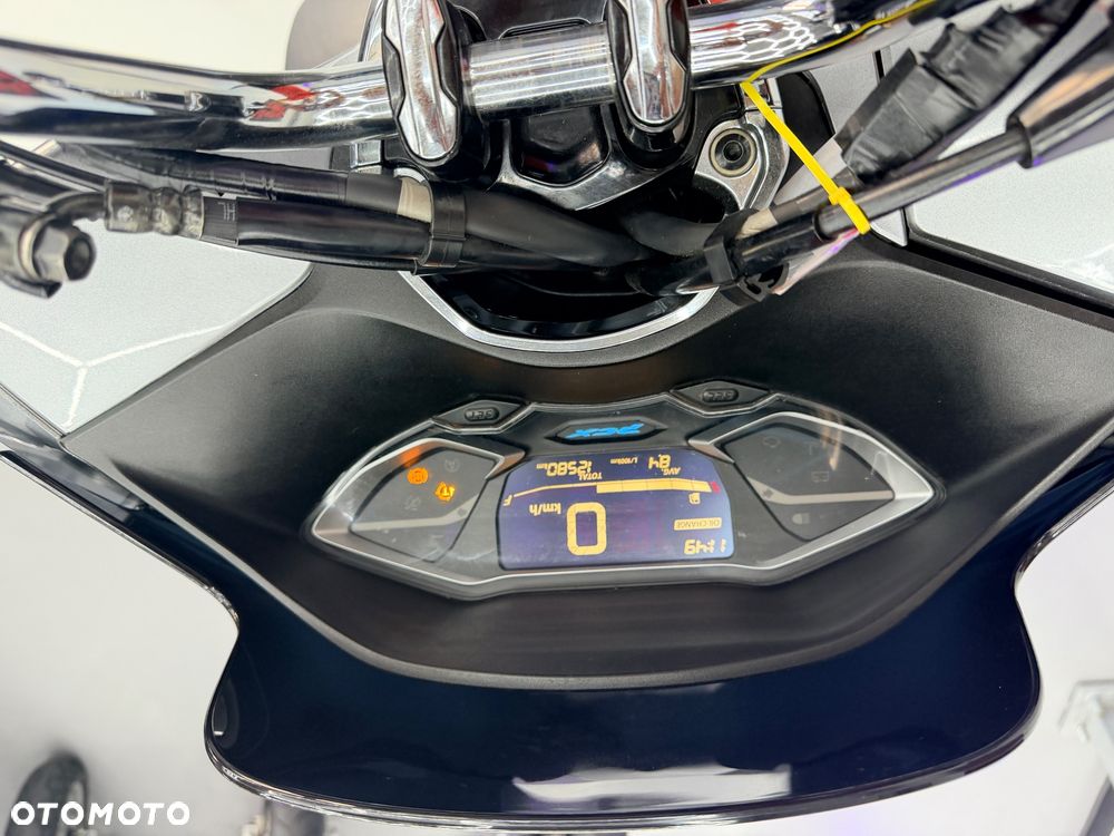 Honda PCX - 25