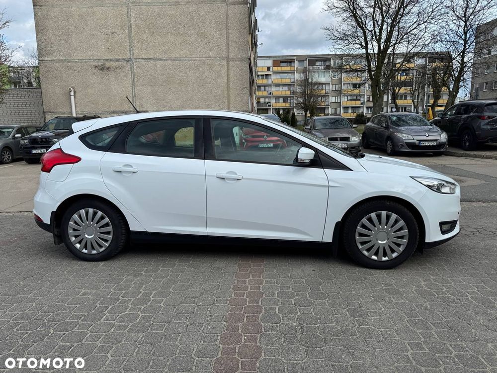 Ford Focus 1.5 TDCi SYNC Edition - 3