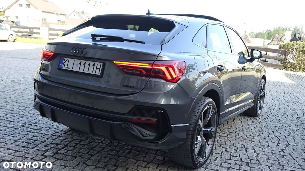 Audi Q3 Sportback - 15