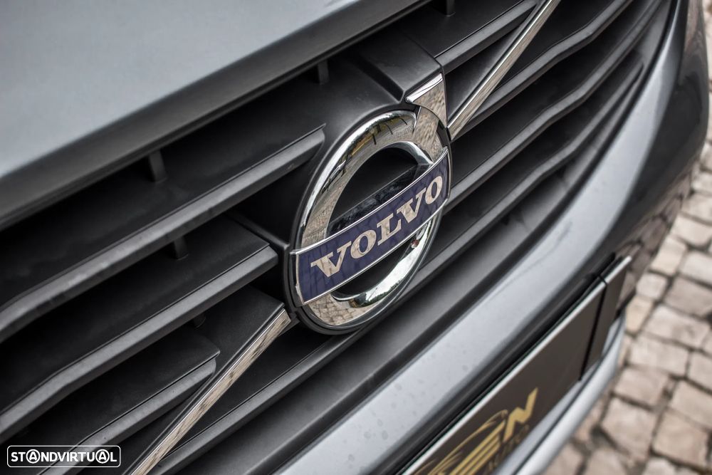 Volvo XC 60 2.0 D4 Inscription - 9