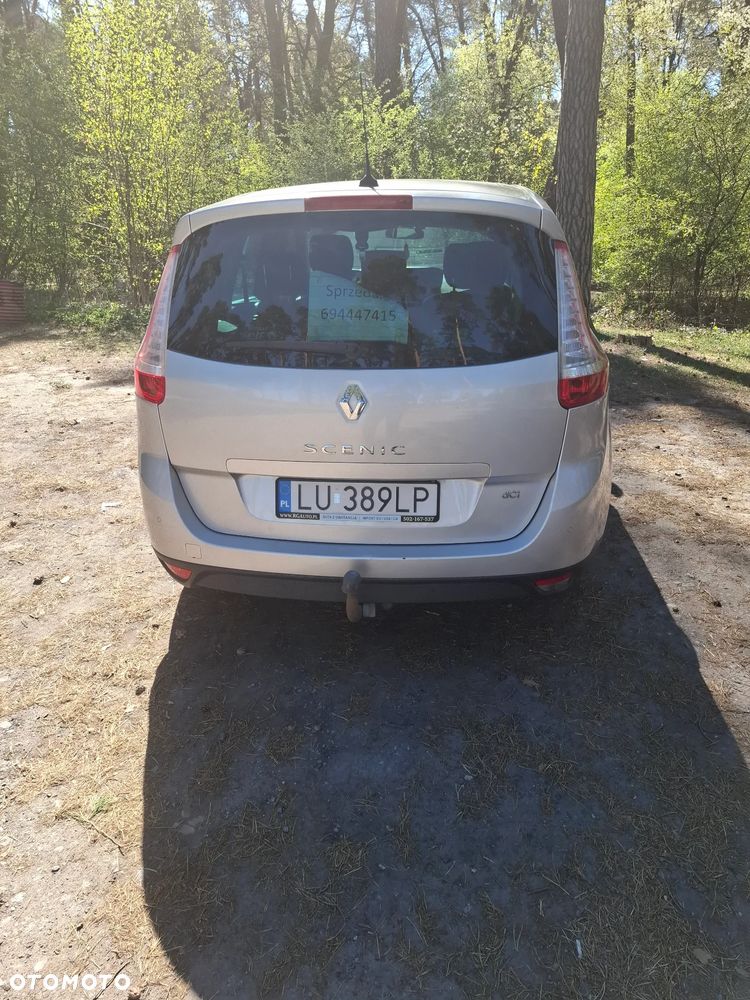 Renault Grand Scenic Energy dCi 130 Start & Stop Bose Edition - 14