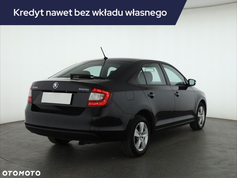 Skoda RAPID - 7