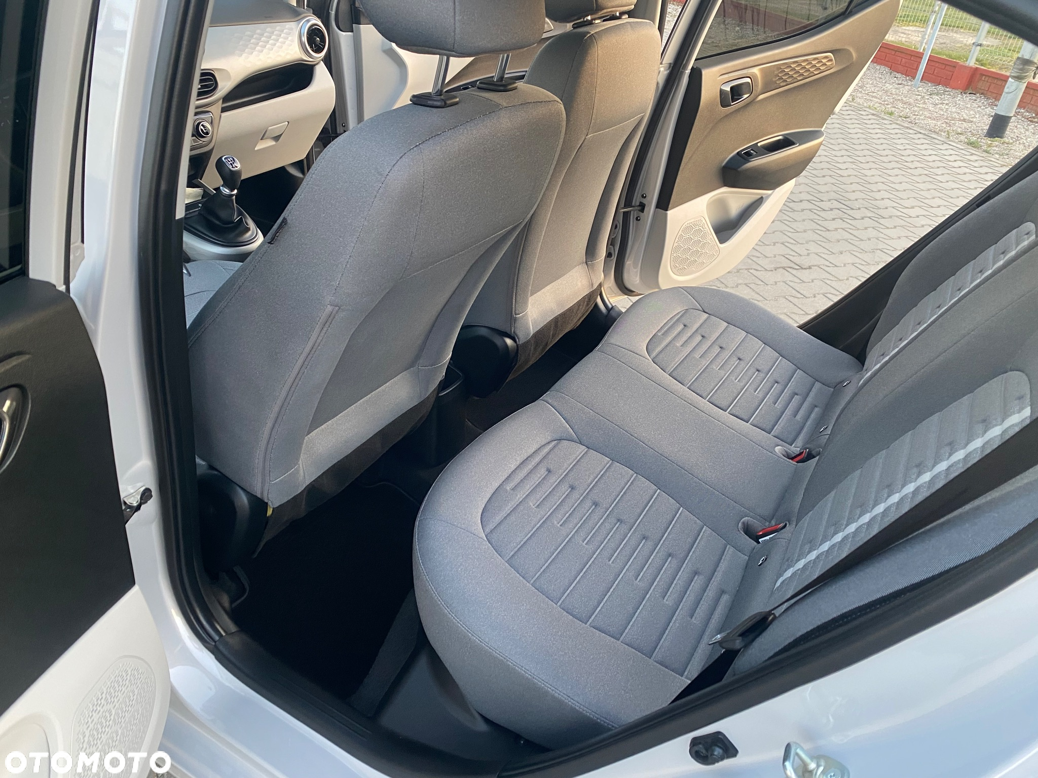 Hyundai i10 1.0 Connect & Go - 8