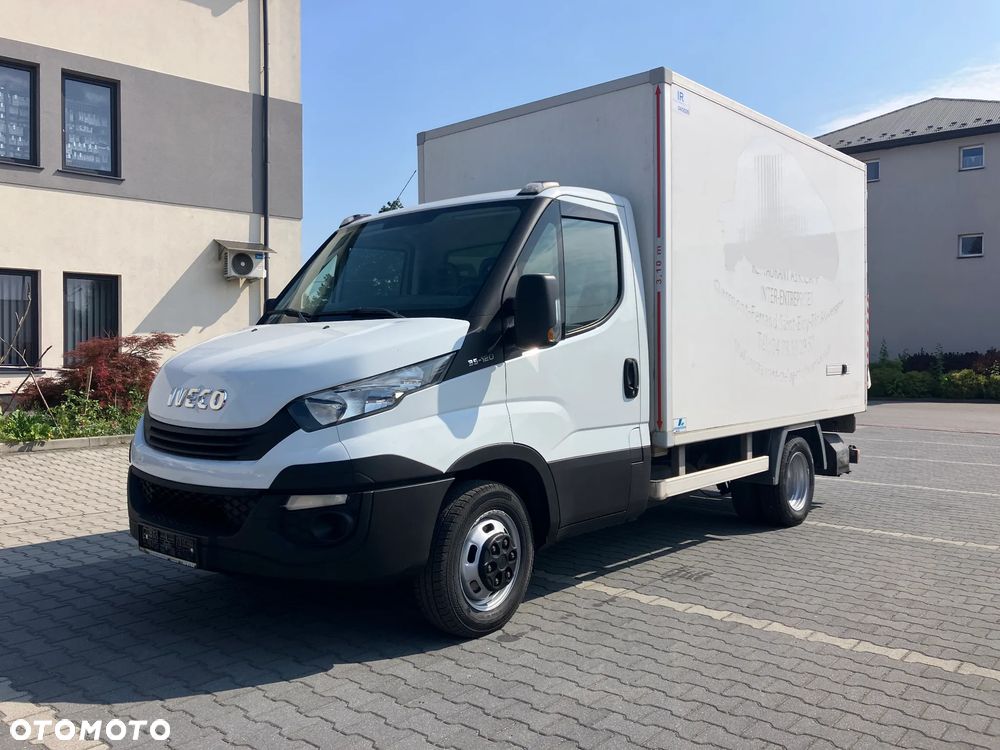 Iveco Iveco Daily 35c12 tylko 50 tys km super stan chłodnia izoterma - 1