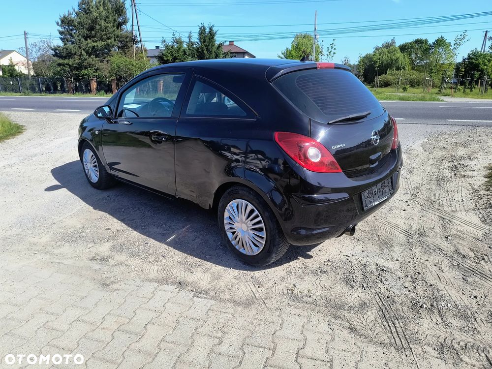 Opel Corsa 1.2 16V - 17