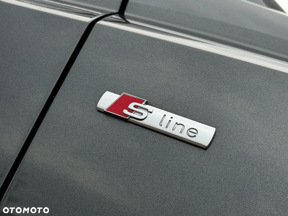 Audi Q3 40 TDI Quattro S Line S tronic - 38