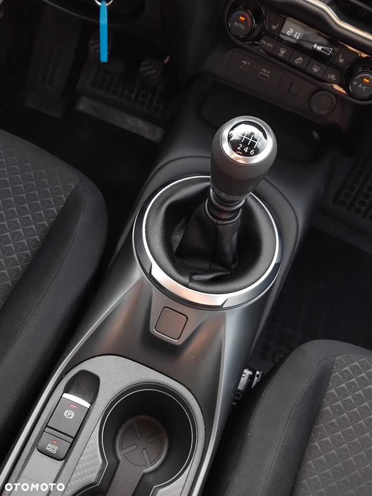 Nissan Juke 1.0 DIG-T Acenta - 16