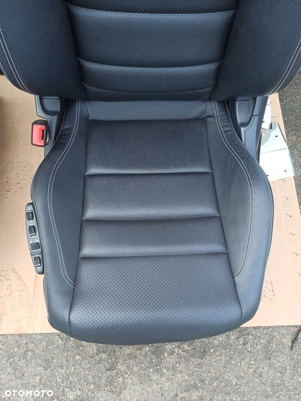 Fotele kanapa wnętrze skóra MERCEDES E-KLASA W207 COUPE LIFT AMG 16r grzane - 9
