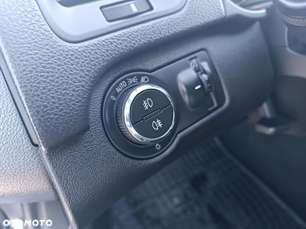 Opel Insignia 2.0 Turbo Cosmo - 20