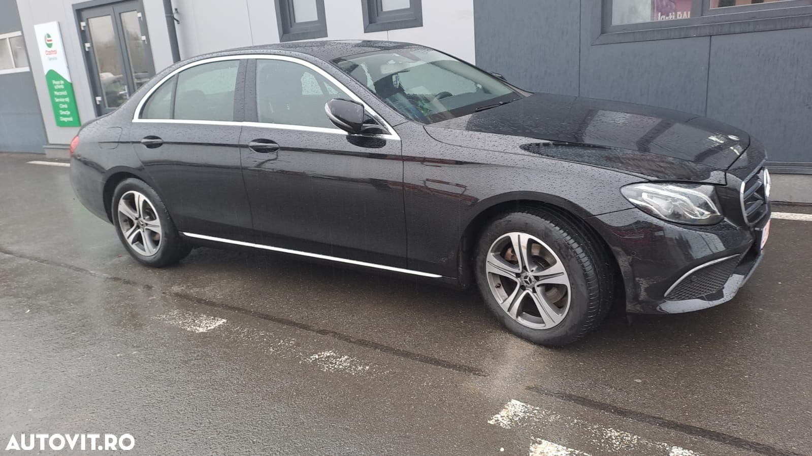 Mercedes-Benz E 220 d 9G-TRONIC - 16