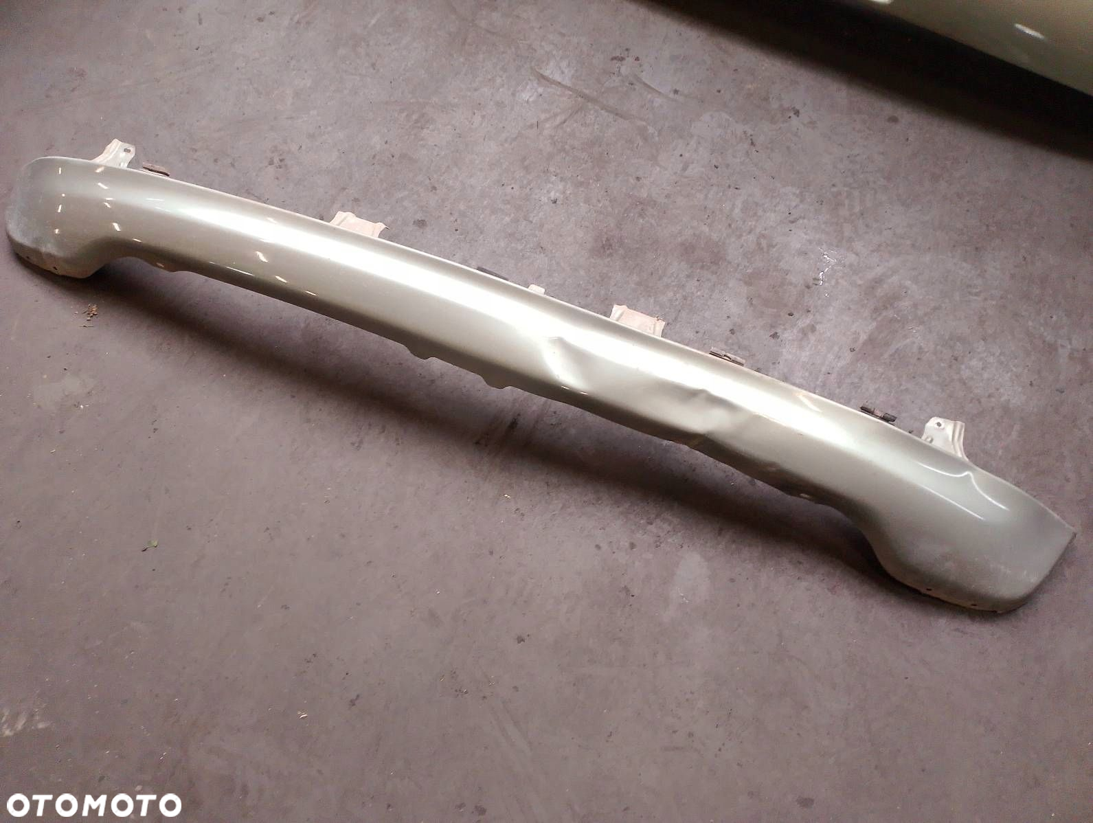 KOMPLETNY TYŁ KLAPA ZDERZAK LAMPA TOYOTA YARIS I (po lifcie) 6S4 - 3
