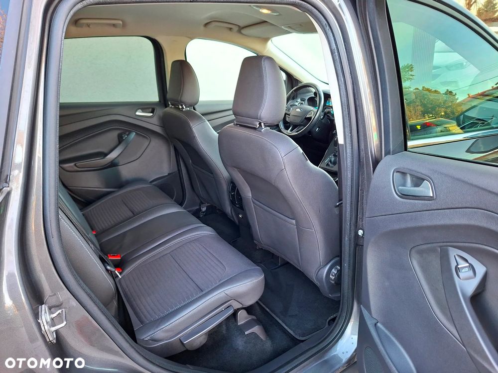Ford Kuga 2.0 TDCi AWD Titanium - 20