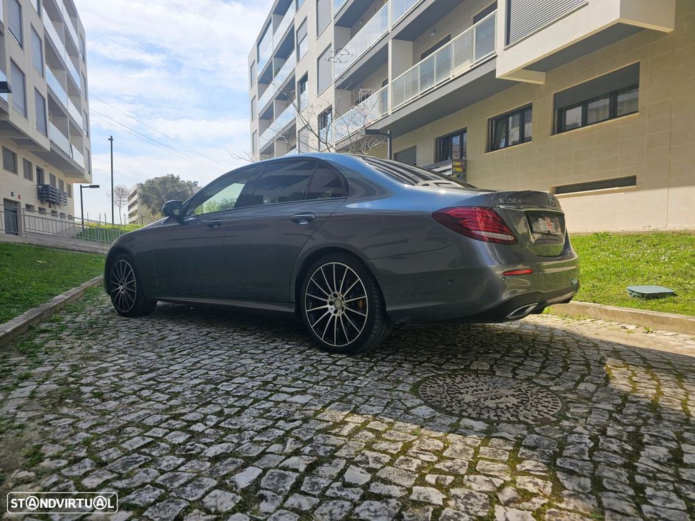 Mercedes-Benz E 350 d AMG 4-Matic - 4