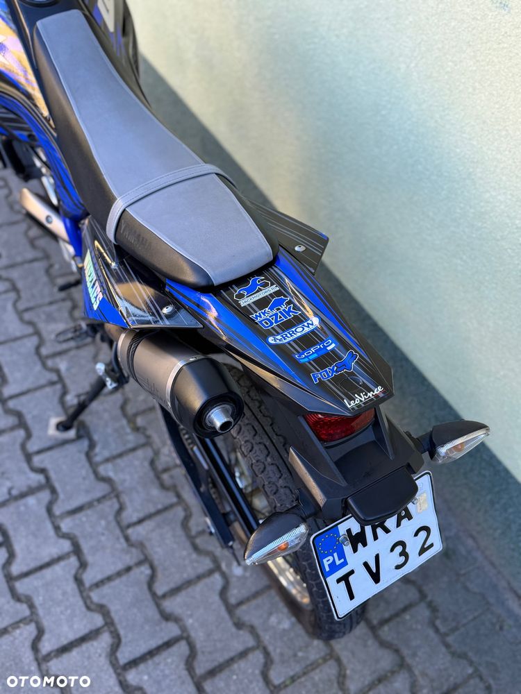 Yamaha WR - 19