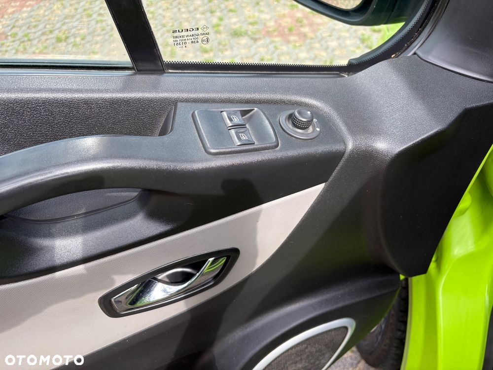 Renault Trafic ENERGY Start &St Grand Combi L2H1 Expression - 24