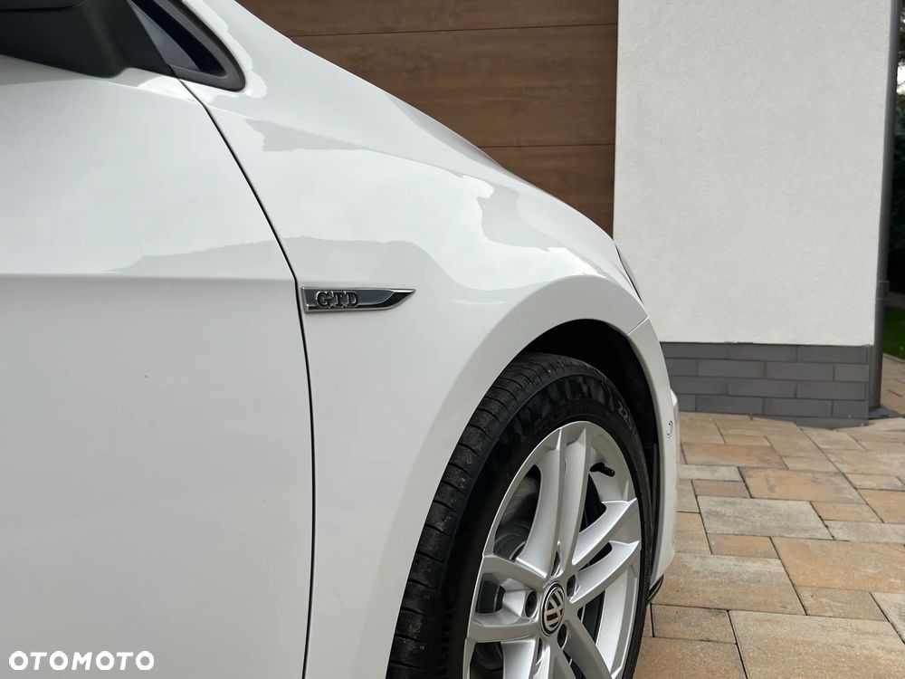 Volkswagen Golf GTD BlueMotion Technology - 18