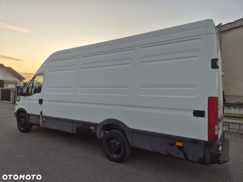 Iveco Daily 35S12 - 6