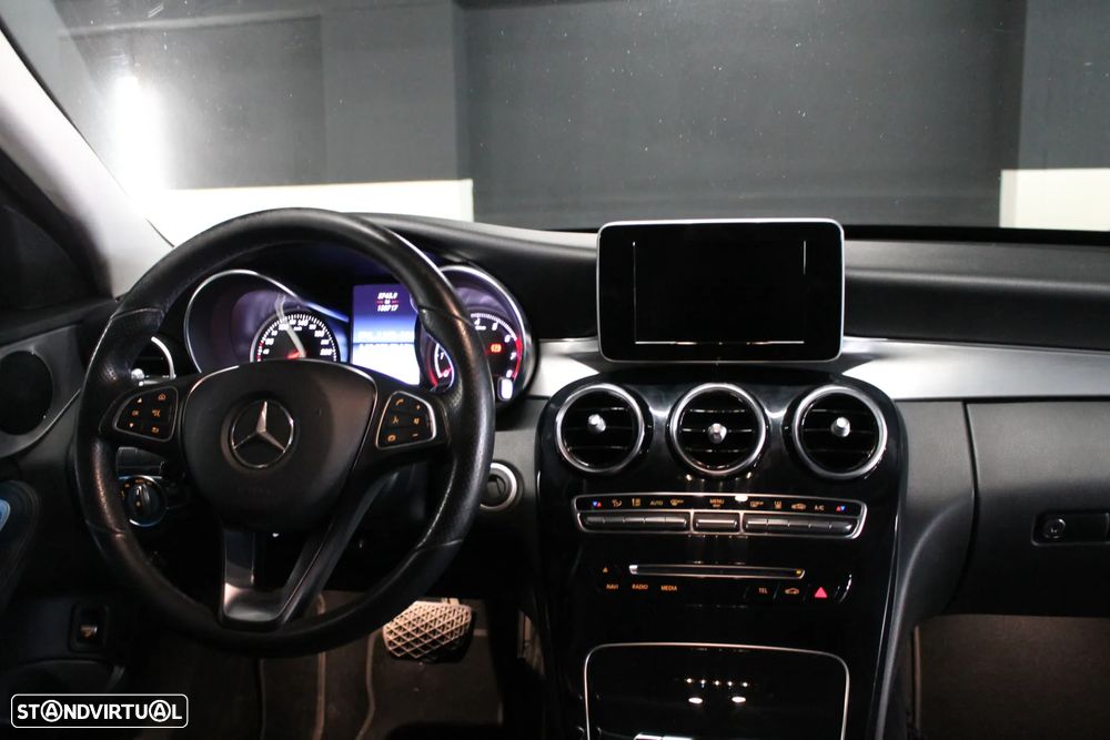 Mercedes-Benz C 350 - 18