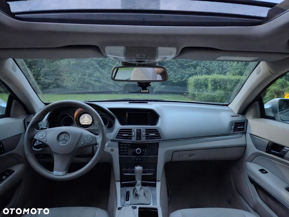 Mercedes-Benz Klasa E 350 CGI BlueEffICIENCY - 9