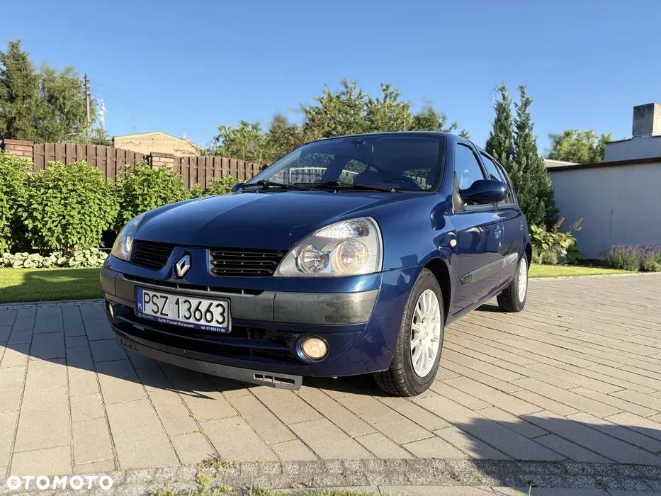 Renault Clio - 1