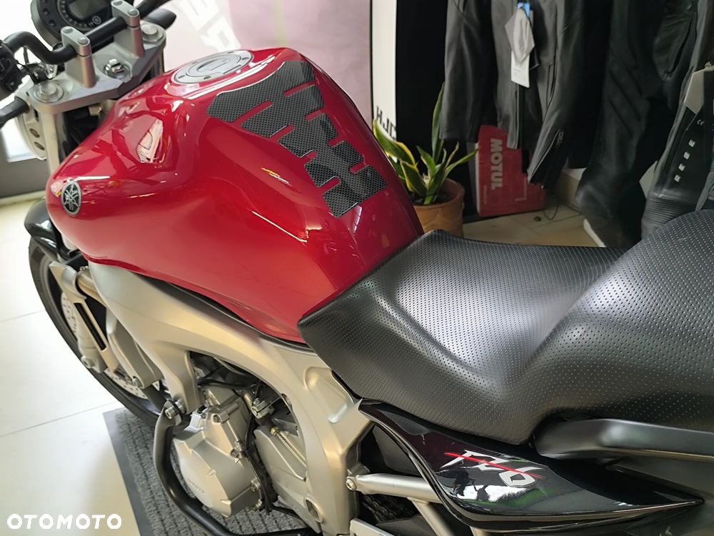 Yamaha FZ6 - 26